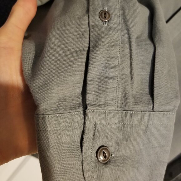 Men's UNTUCKit XXL Long-Sleeved Button Down Shirt - Picture 7 of 9